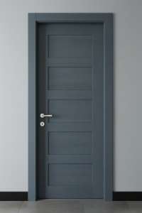 Двери деревянные из массива