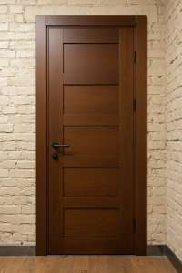 Двери деревянные из массива